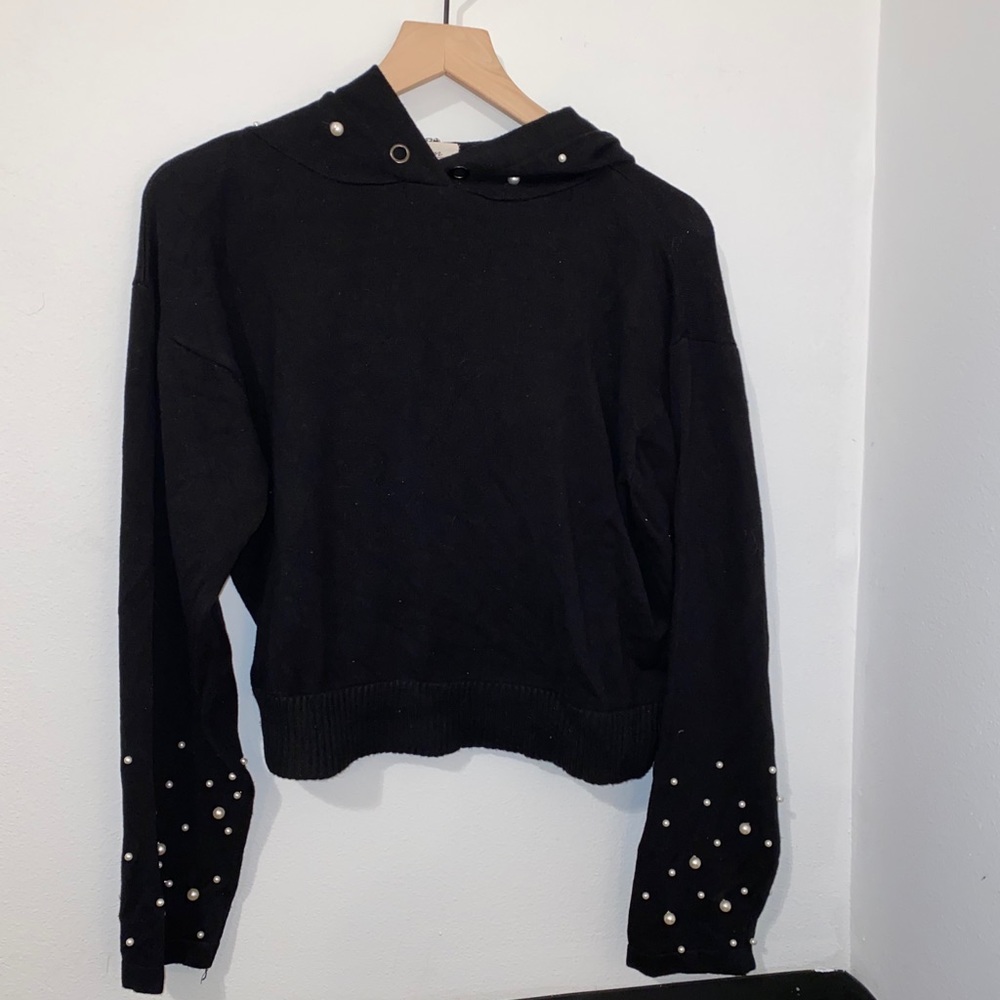 pearl detailed back hooded sweatshirt
